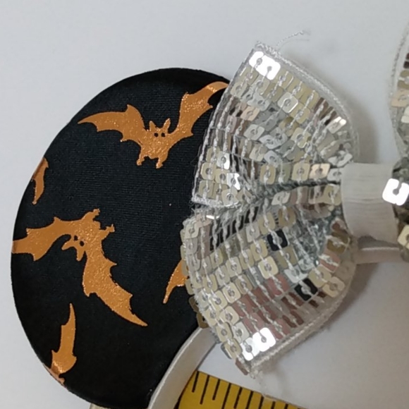 Halloween Mini Mouse Ears & Bow Sequin - Picture 4 of 4
